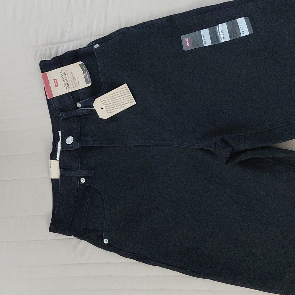 Levi's High Waisted Mom Jeans Flash Black Sz 28 Nwt - Picture 2 of 12